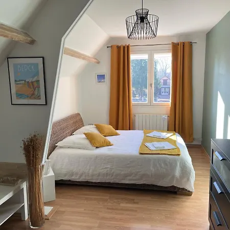 ゲストハウス Le Vrai Paradis